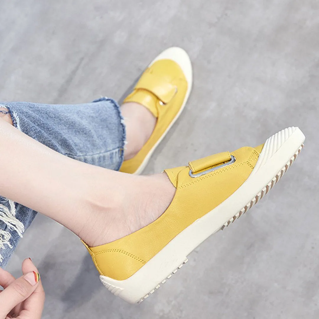 Classic comfortable casual sneakers
