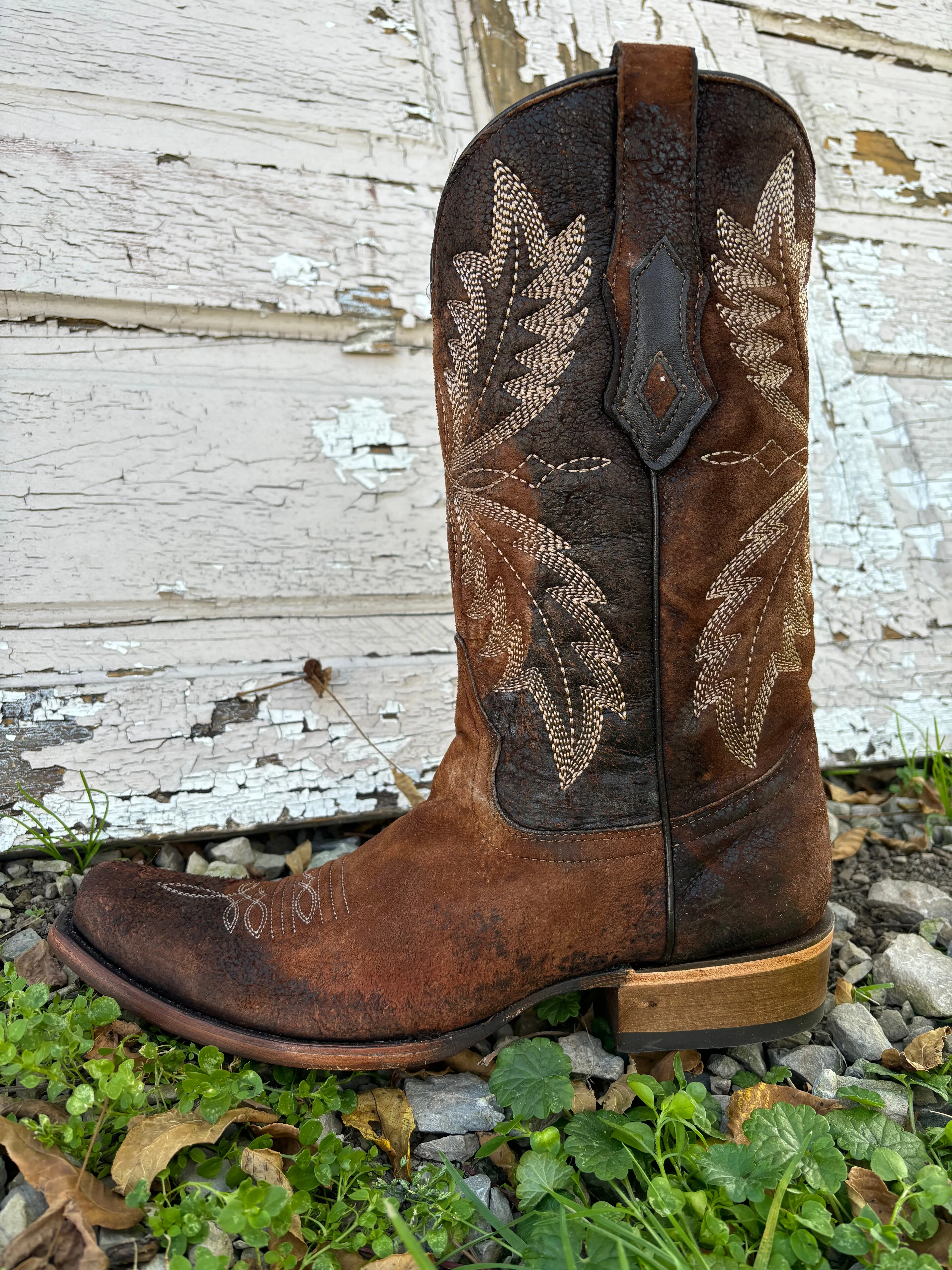Corral Men's Chocolate Lamb Leather Embroidered Narrow Square Toe Cowboy Boots C4023