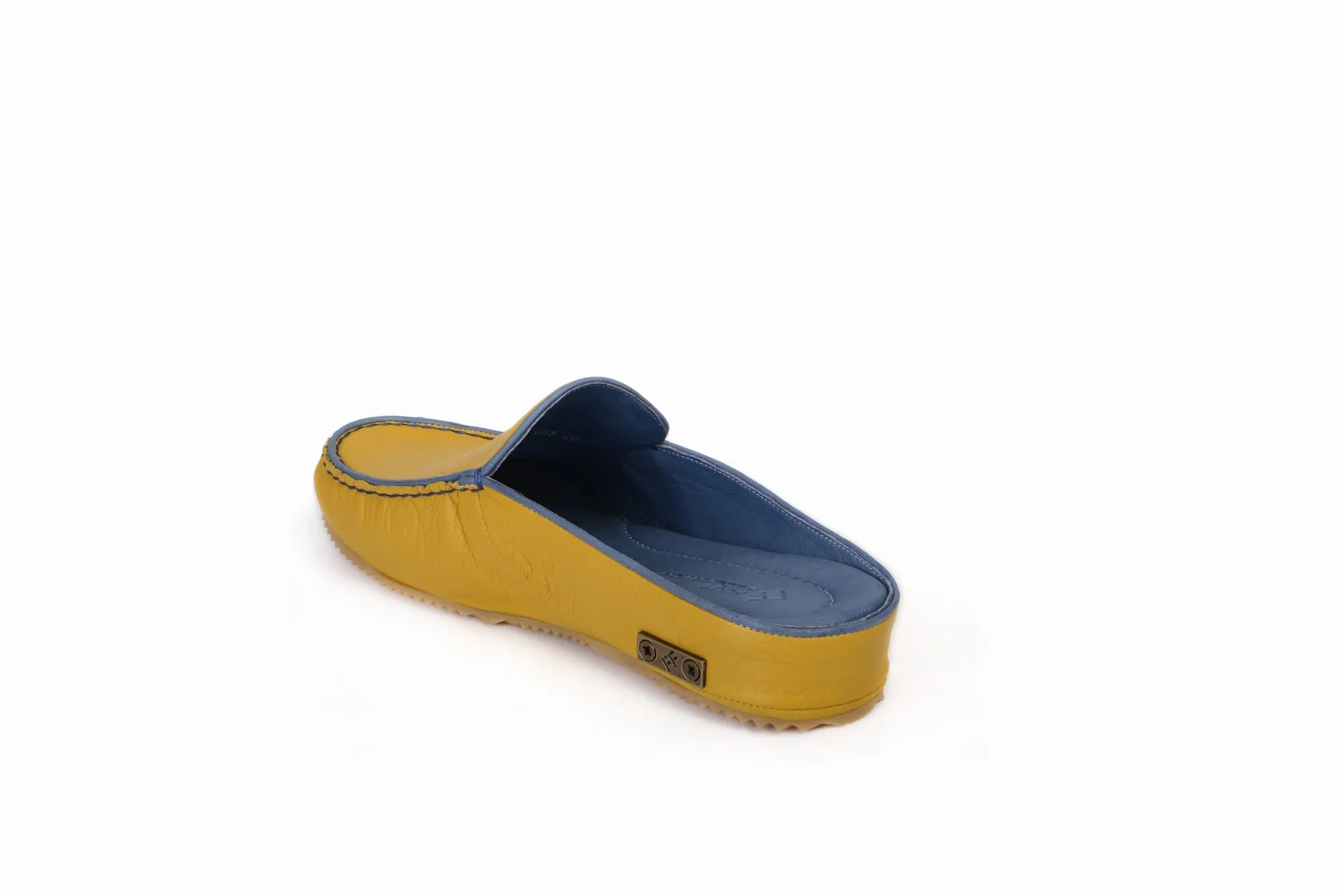 FOOT FEDERATION MOC-TOE MEN'S LEATHER SLIPPER YELLOW