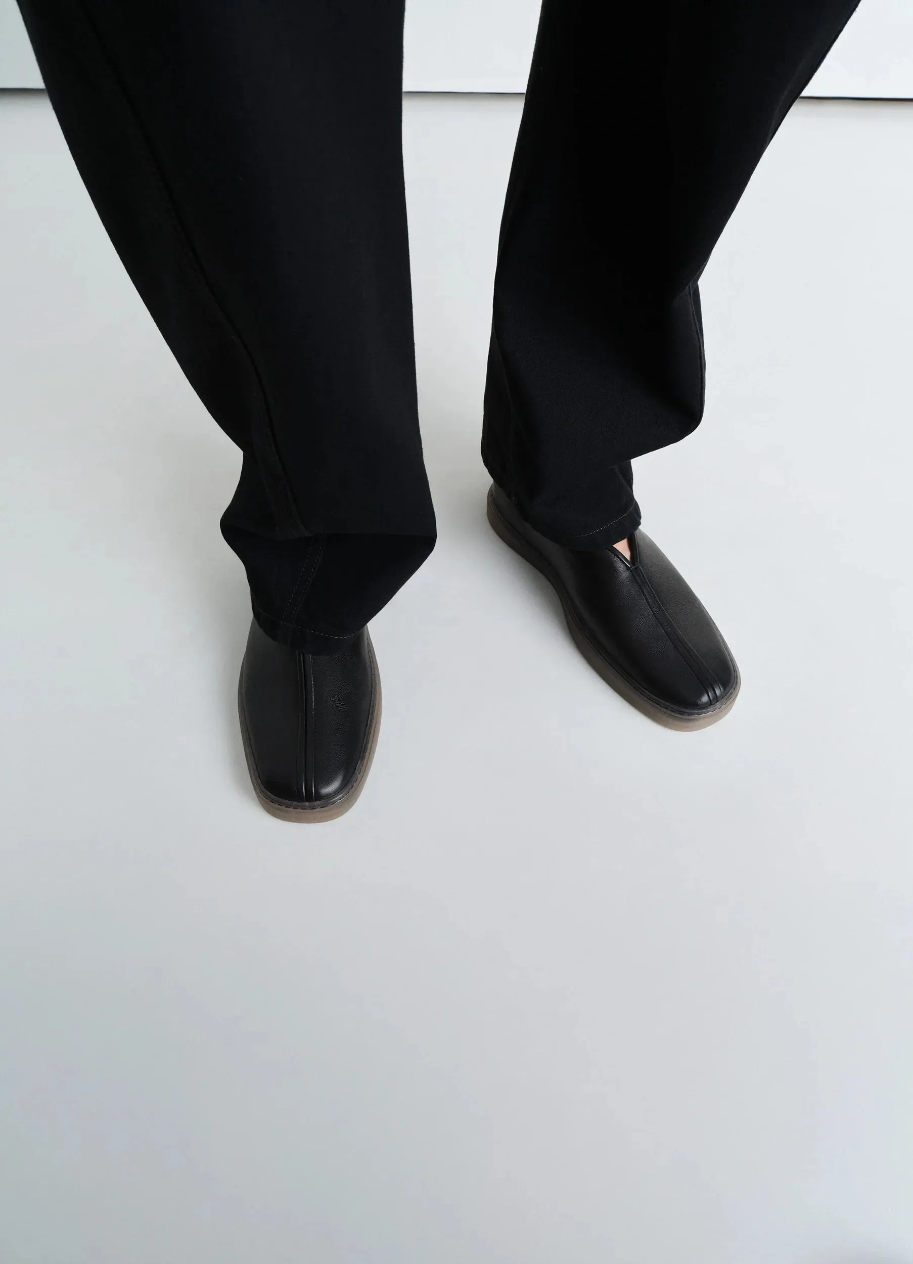 LINOLEUM PIPED SNEAKERS
