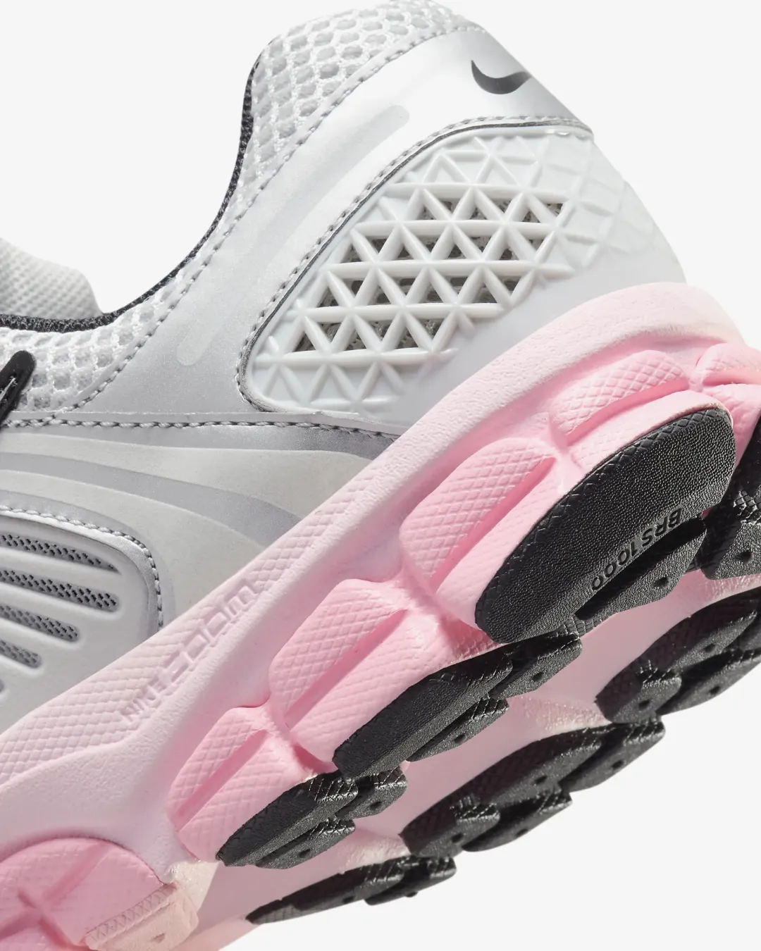 Nike Zoom Vomero 5 "Photon Dust Pink Foam" Sneakers