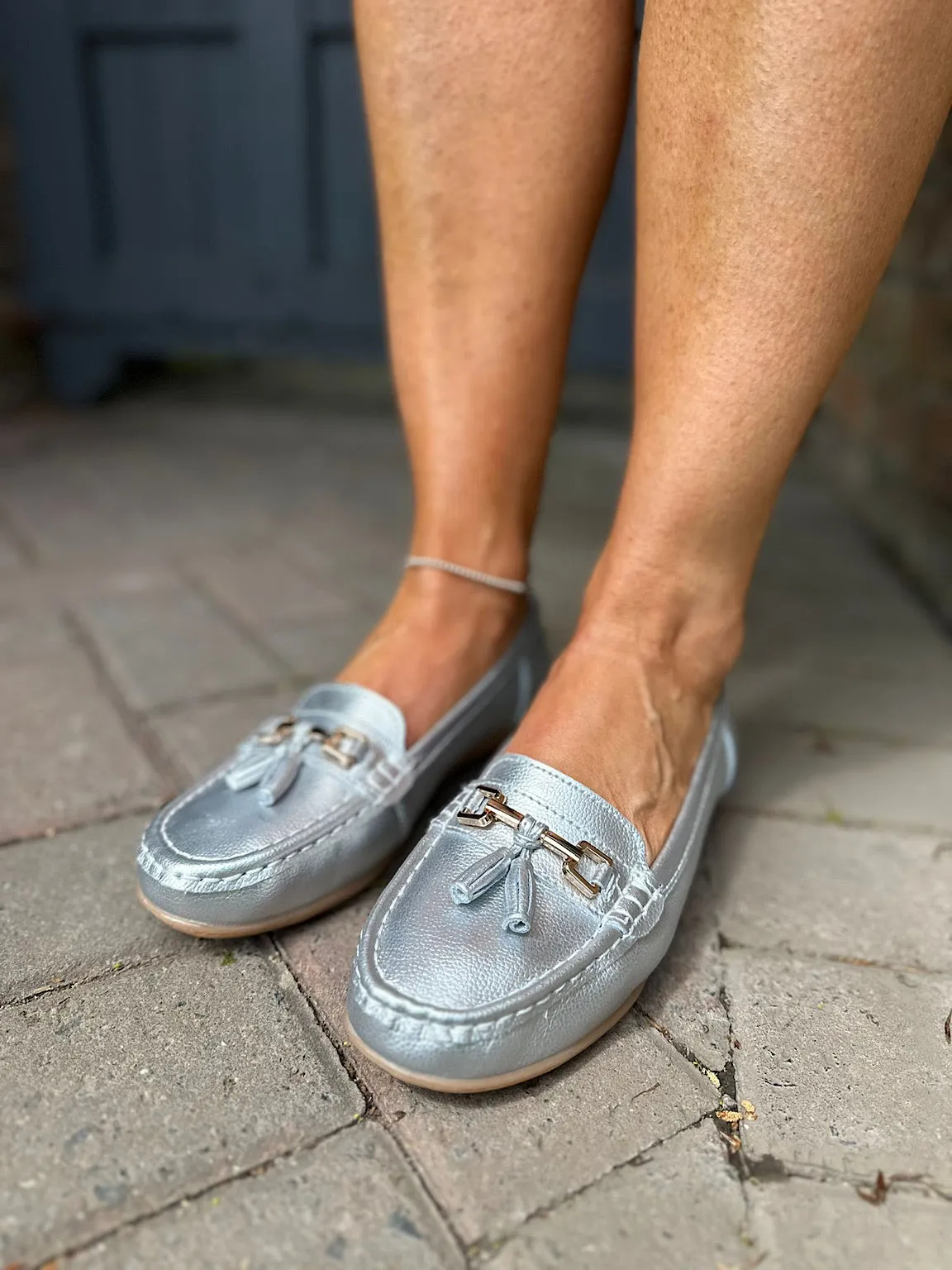 Silver Leather Tassel Loafer