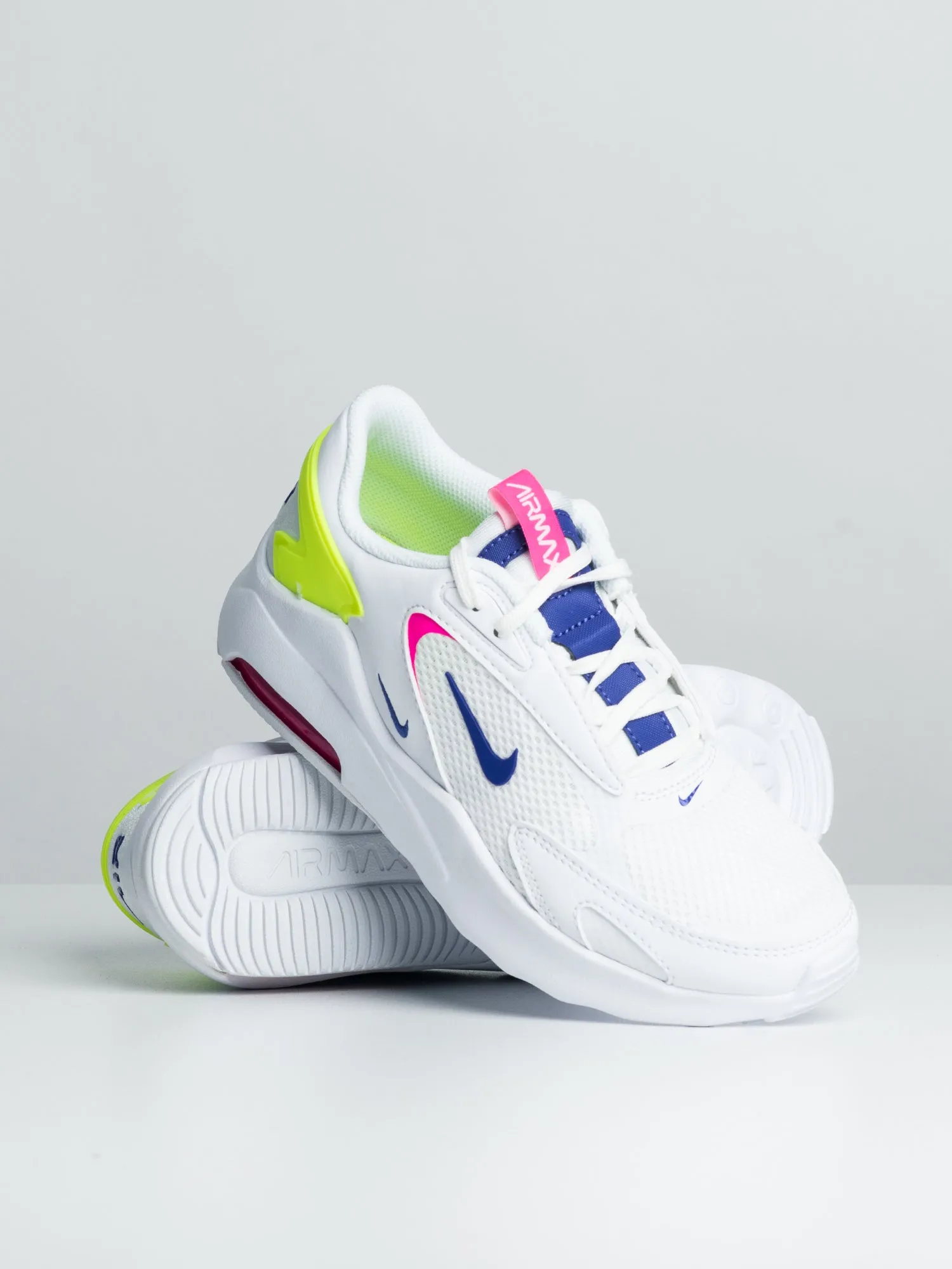 WOMENS NIKE AIR MAX BOLT SNEAKER - CLEARANCE